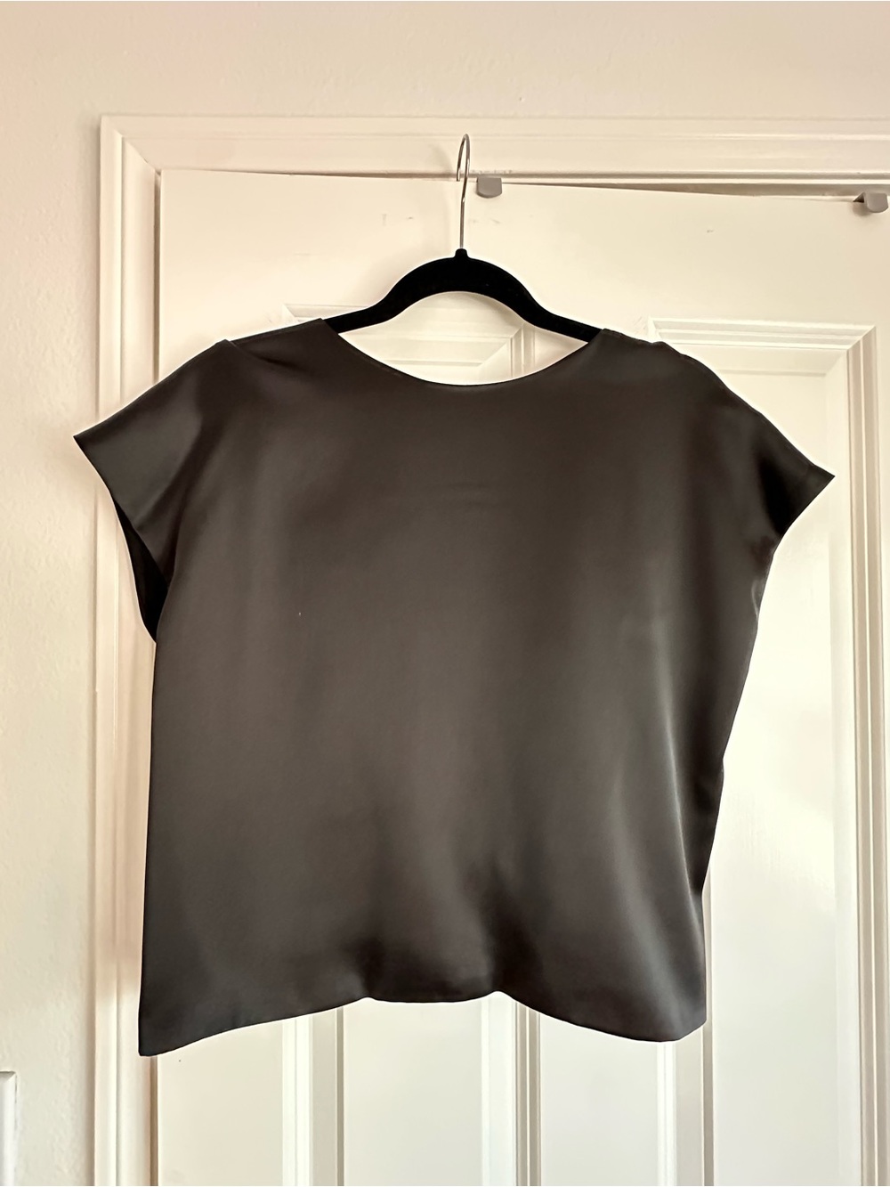 Zara - Black Satin Effect Reversible Blouse (size S) NWT - Picture 5 of 5